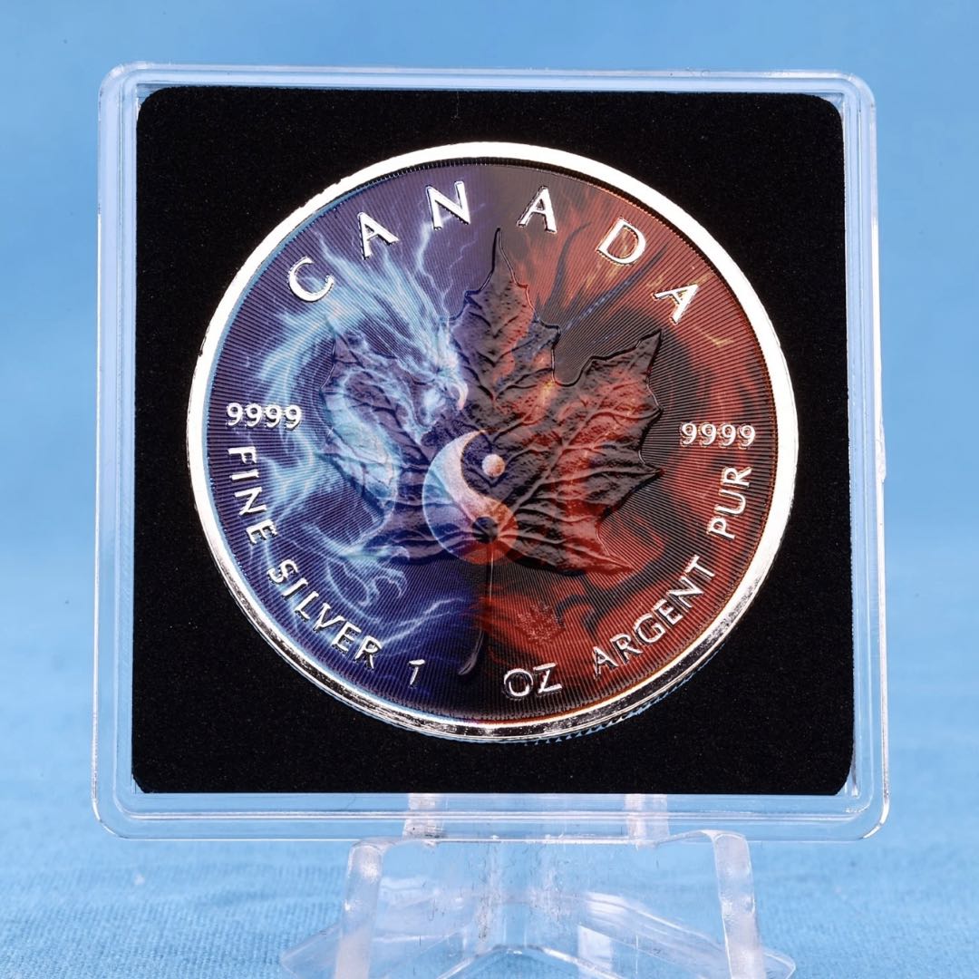 メイプルリーフ 銀貨 カラー ドラゴン(陰と陽) 1オンス 1oz 龍 竜 陰陽
