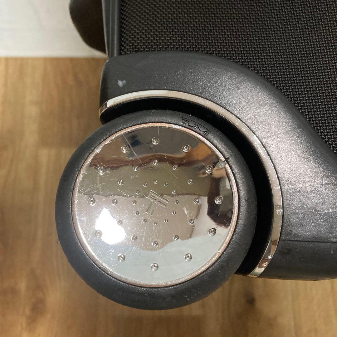 TUMI 黒 キャリーケース　23020D