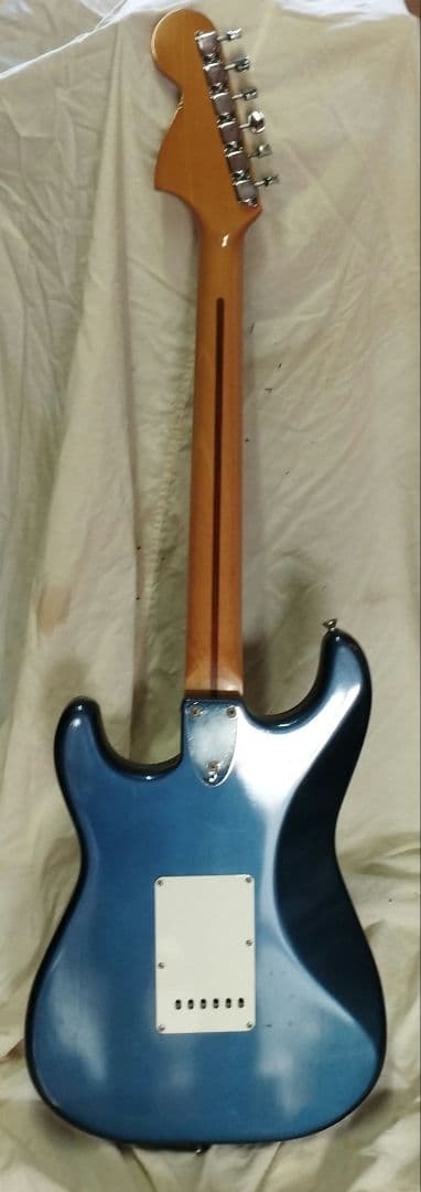 トーカイ　シルバースター　ストラトキャスター