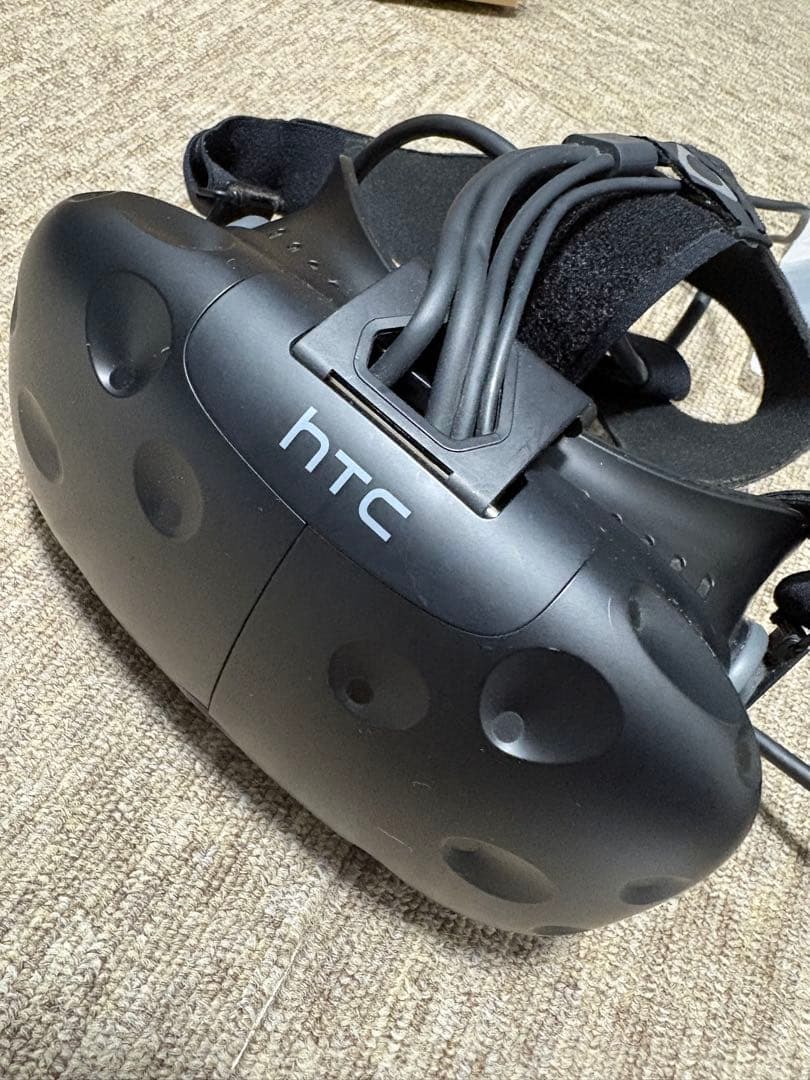 VRヘッドセットHTCVIVE トラッキングセンサー