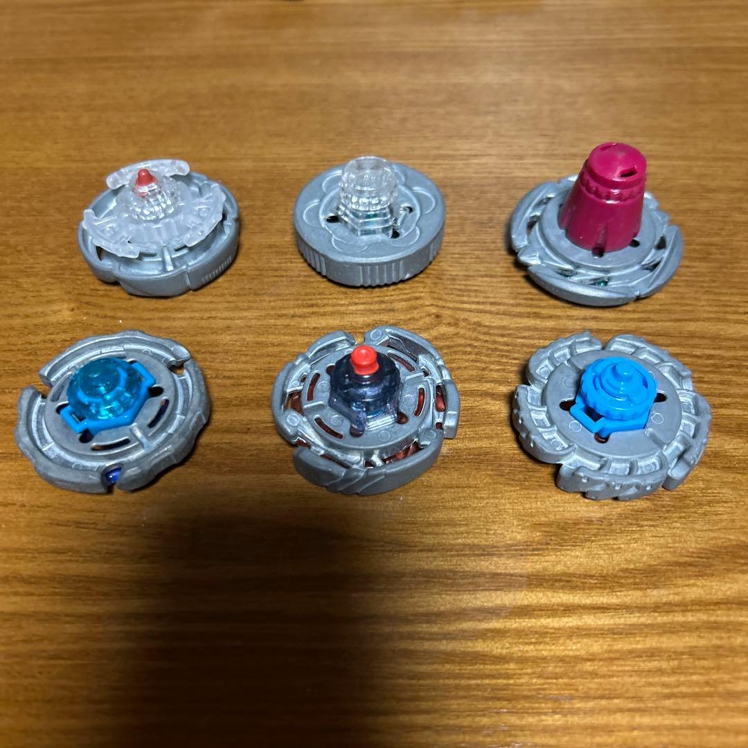 メタルファイトベーブレード47個＋パーツ