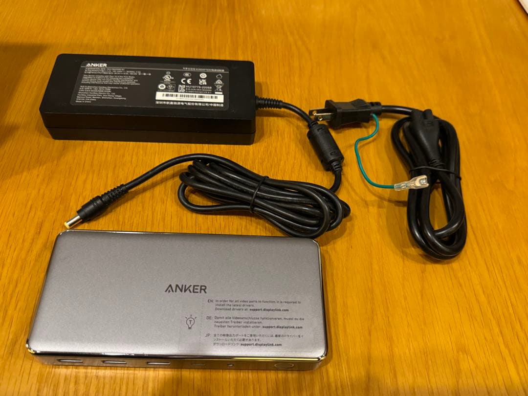 ANKER 563 USB-C 10in1ドッキングステーション
