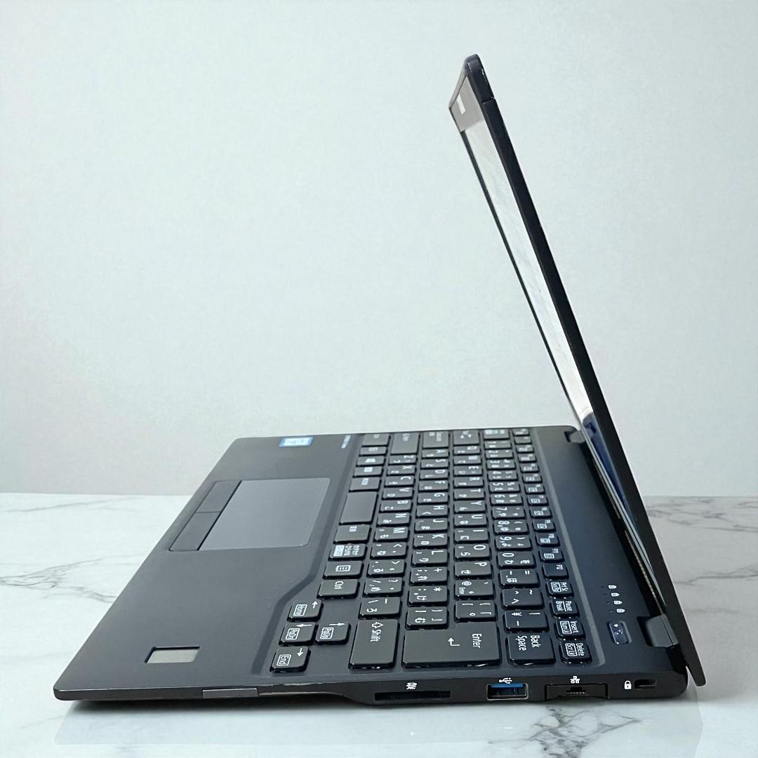 富士通 U939/A/ノートパソコン/SSD512GB/Windows11