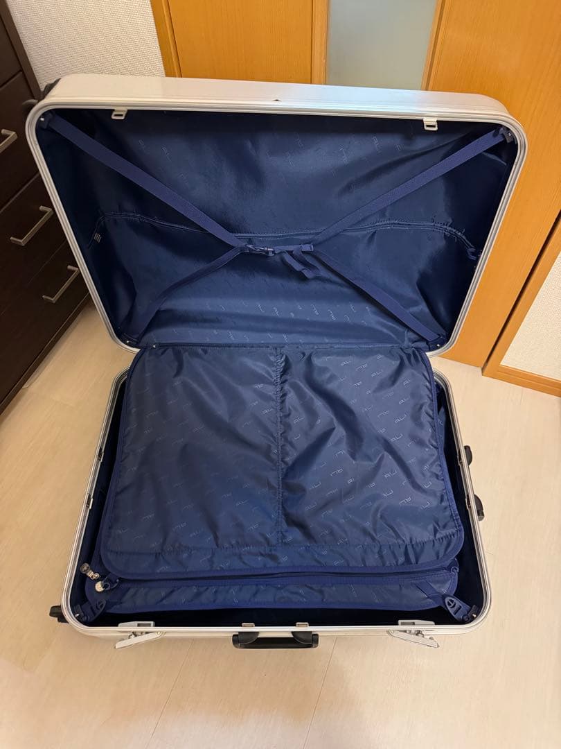 [廃盤品]A.L.I GALE アジアラゲージ 98L ホワイト スーツケース