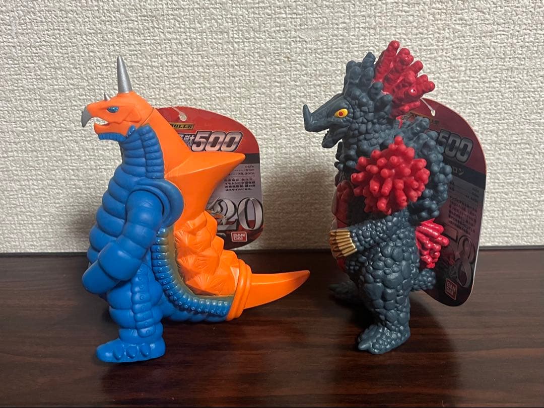 ウルトラ怪獣500 ベロクロン バキシム タグ付き ソフビ フィギュア