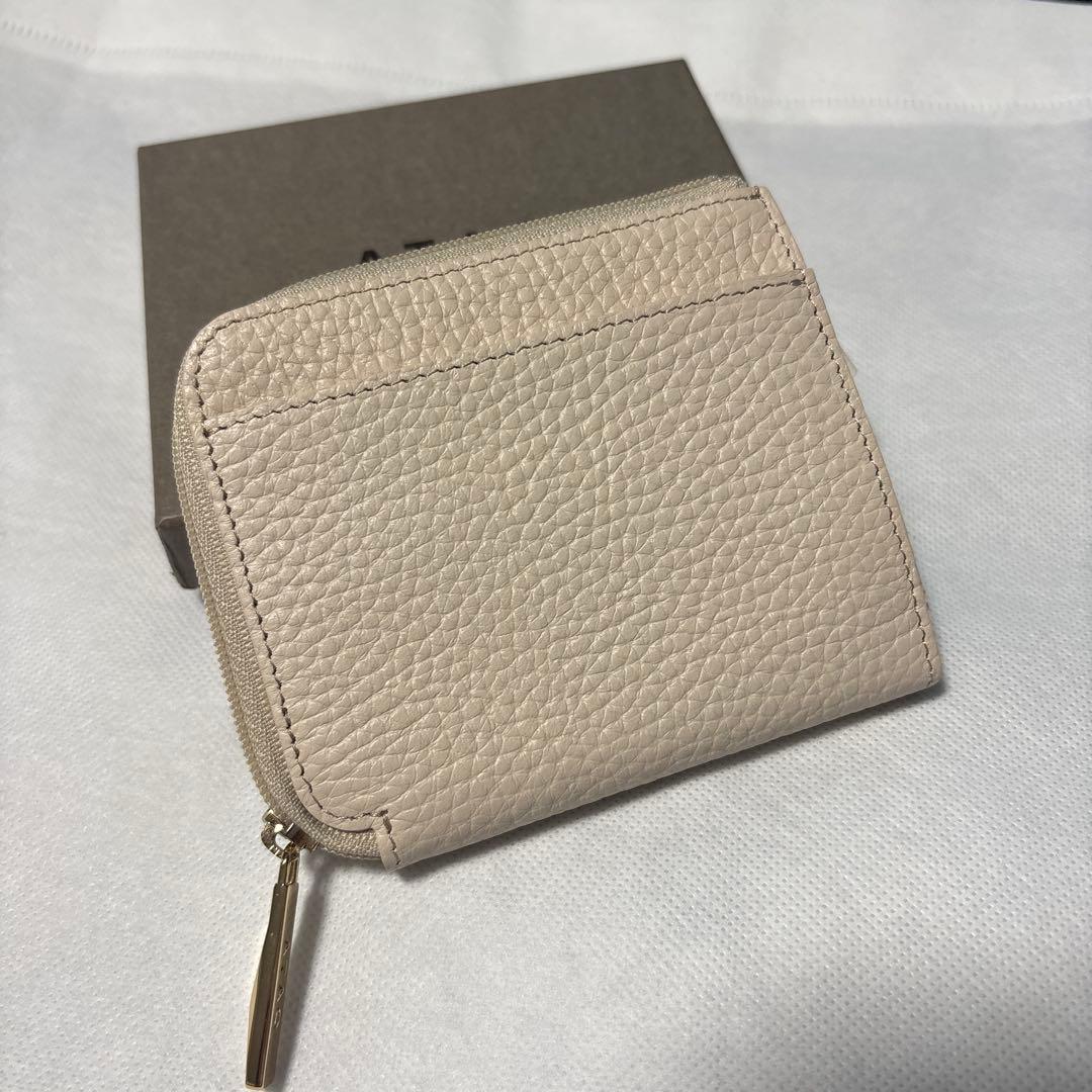未使用品☆ATAO アタオ　ミリモ・ケリー　アイビスホワイト レザー 折り財布