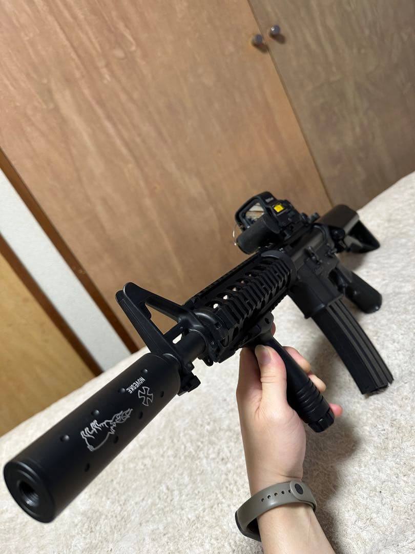 東京マルイ 次世代電動ガン M4A1 CQB-R 付 属品多数