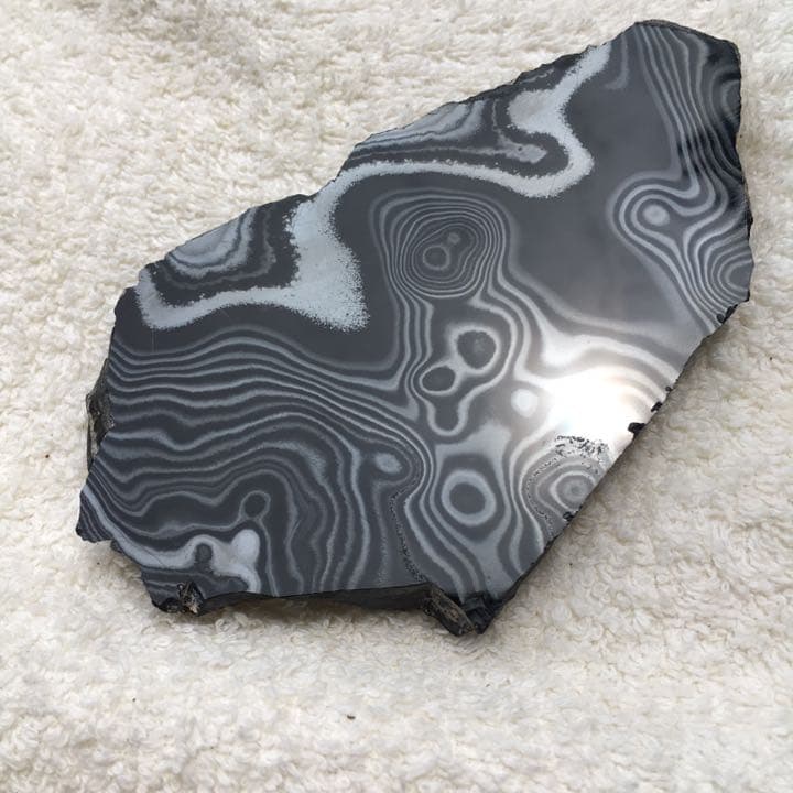 【レア】サイロメレーン 原石 片面研き 196g