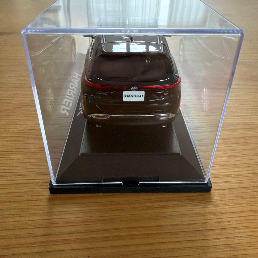 ハリアー80系ミニカー 1/30スケール カラーサンプル　202ブラック