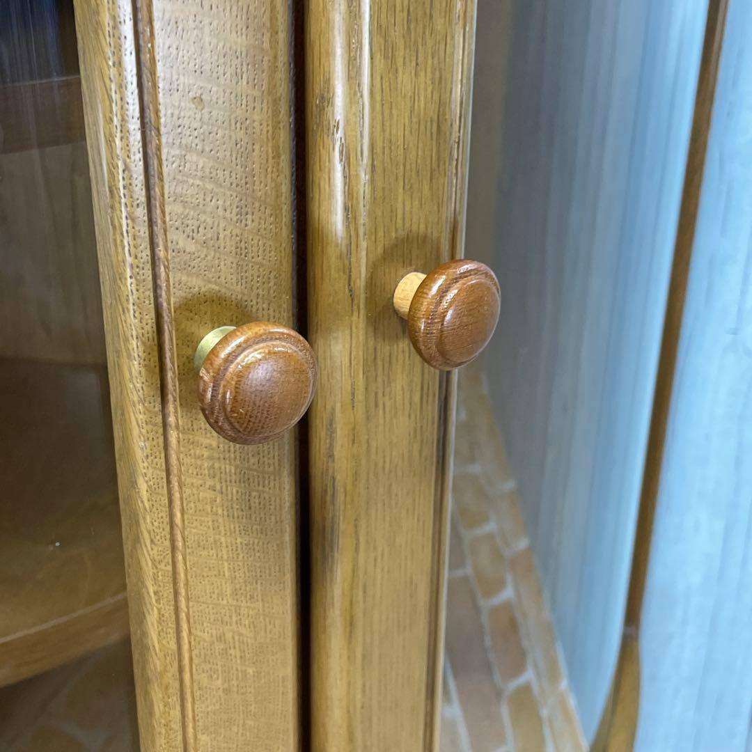 美品 カリモク家具 KARIMOKU コーナーキャビネット ガラス コロニアル