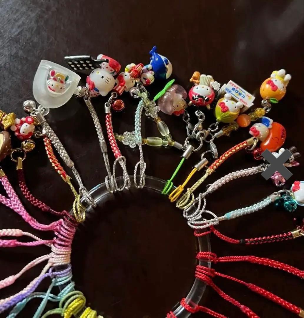 ご当地キティ ハローキティ ストラップ コレクション