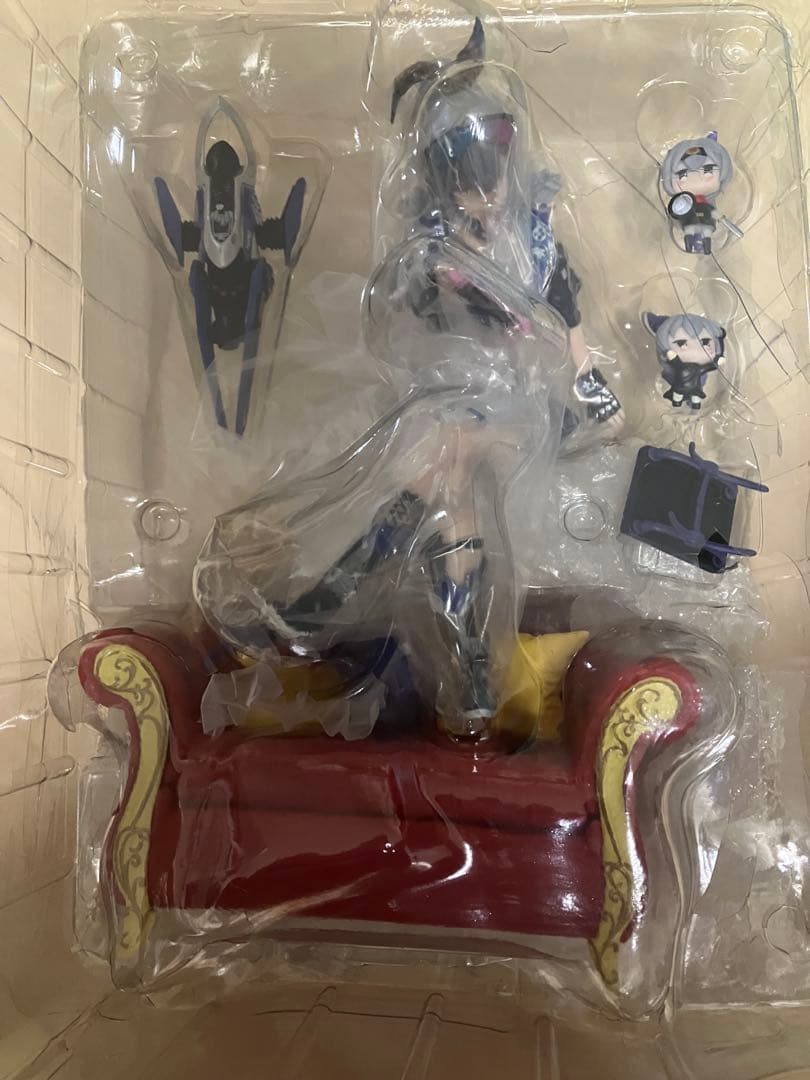 新品未使用　崩壊スターレイル　銀狼　フィギュア