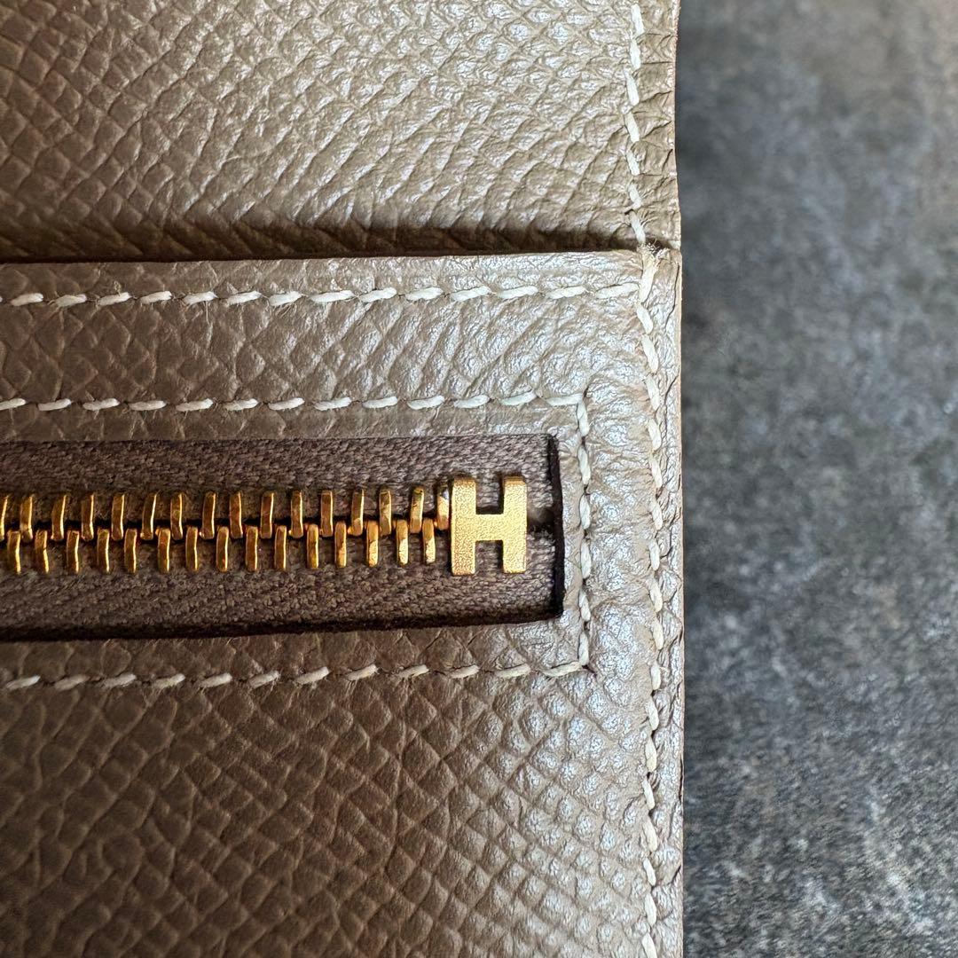 HERMES ベアン 二つ折り財布 箱付き