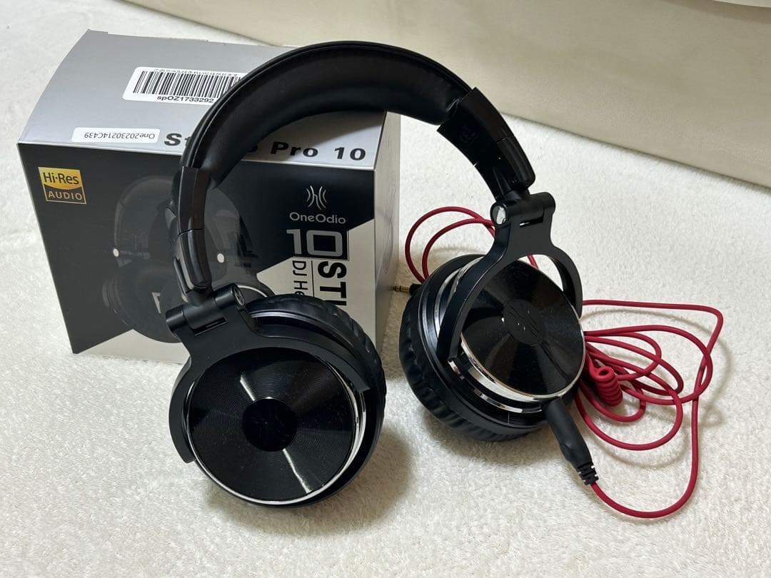 ストラトキャスターエレキギター　スクワイヤー