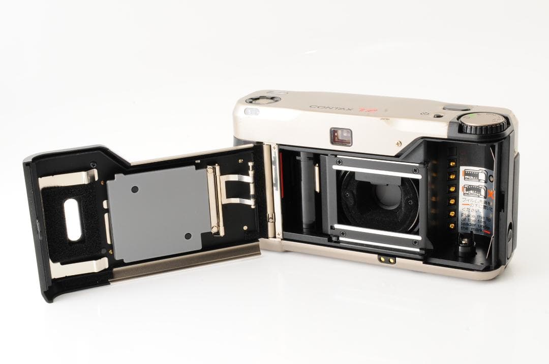 d*3様 【訳アリ　元箱・ケース付き】 コンタックス CONTAX T2 チタン