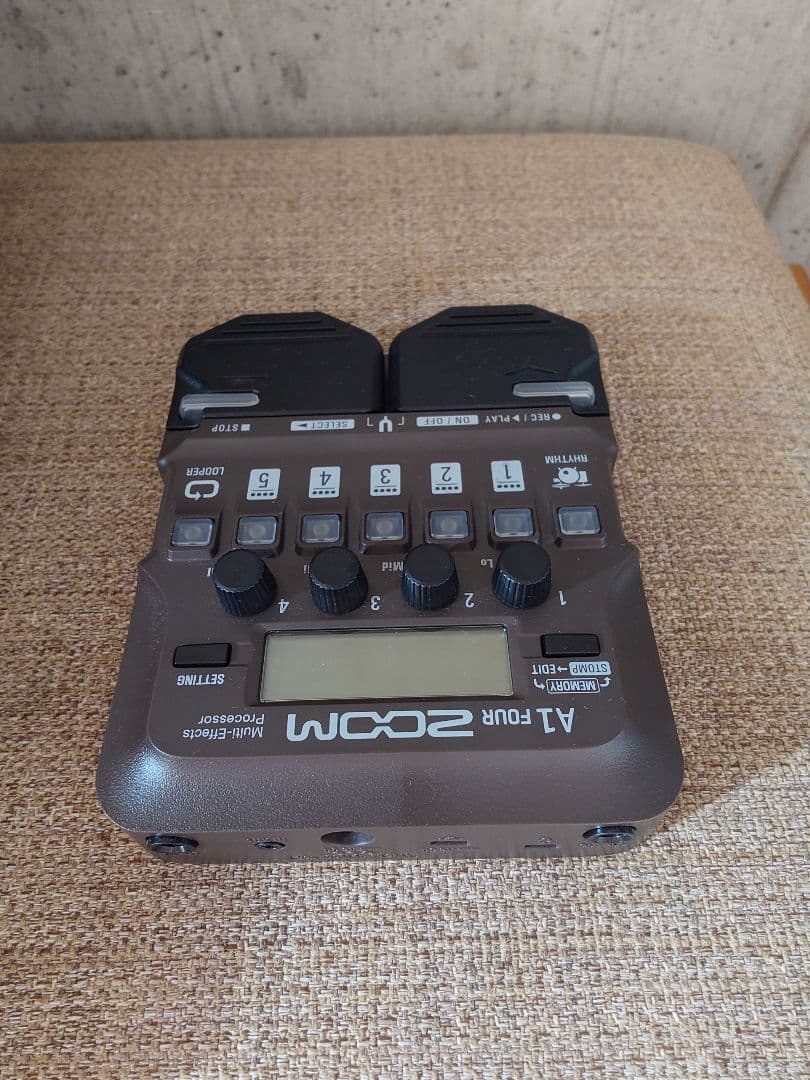 ZOOM A1 FOUR ACアダプター付