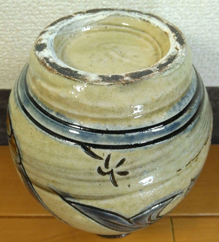 人間国宝 金城次郎 海老魚紋花瓶 栞 共箱 壺屋焼 壷屋焼 やちむん 上作花瓶