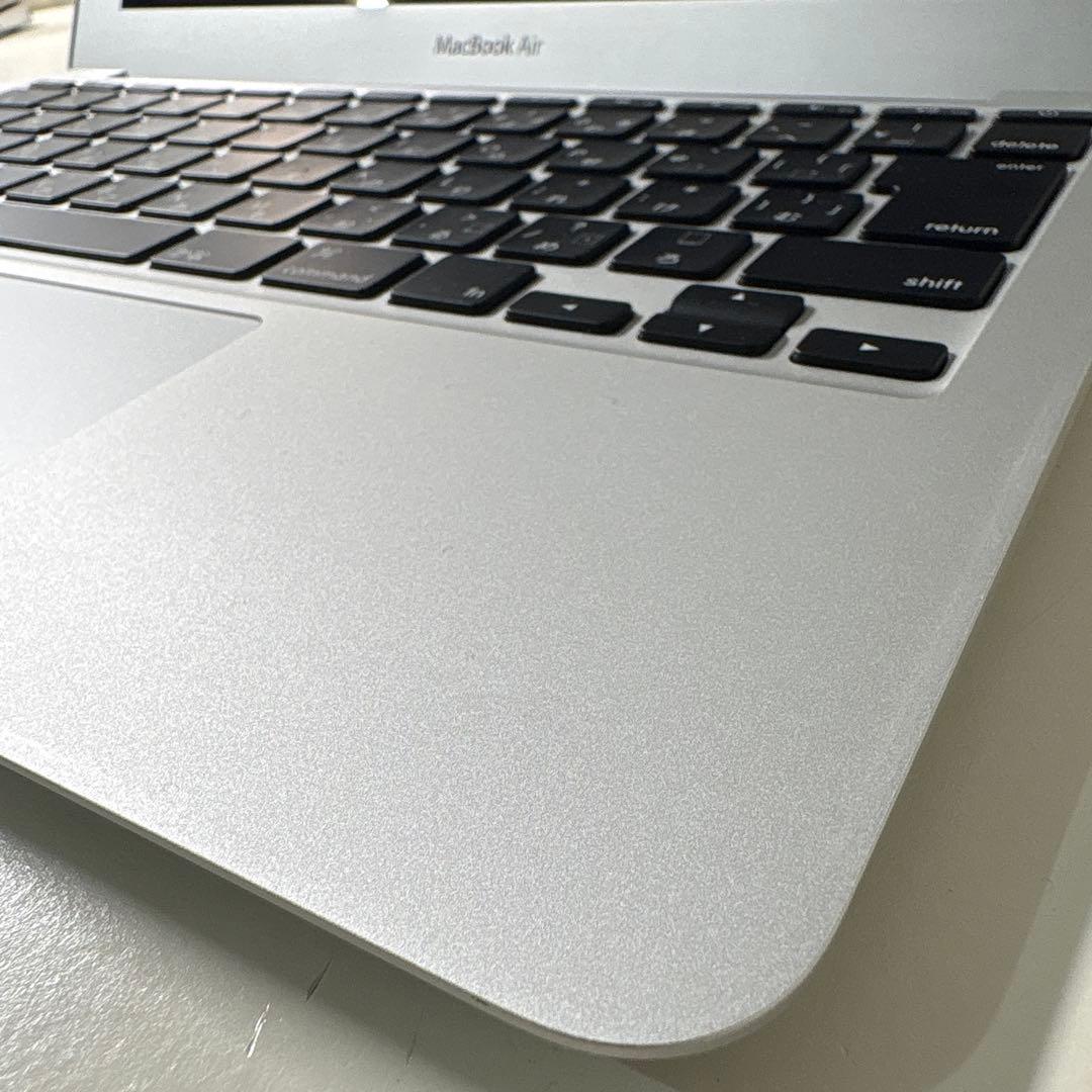 Macbook air 11インチ最終モデル (2015-Early) 美品