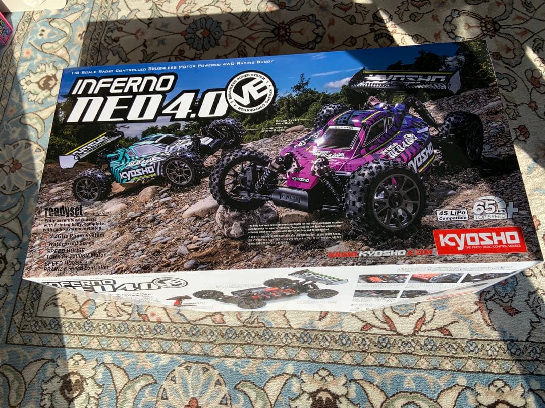 【中古】京商 1/8 インファーノ NEO 4.0 VE レディセットと充電器他