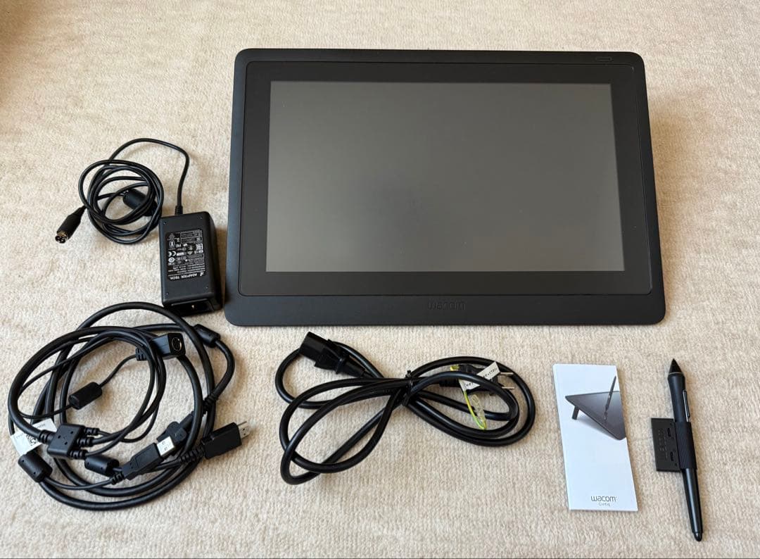液タブ・ペンタブ Wacom Cintiq 16 DTK-1660/K1-DX