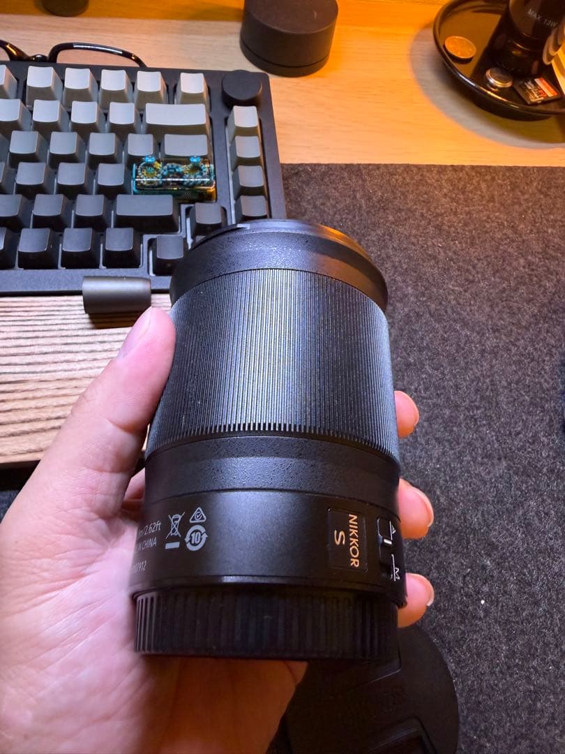 HARUKA様　Nikon 85mm F1.8 S レンズ　(美品)