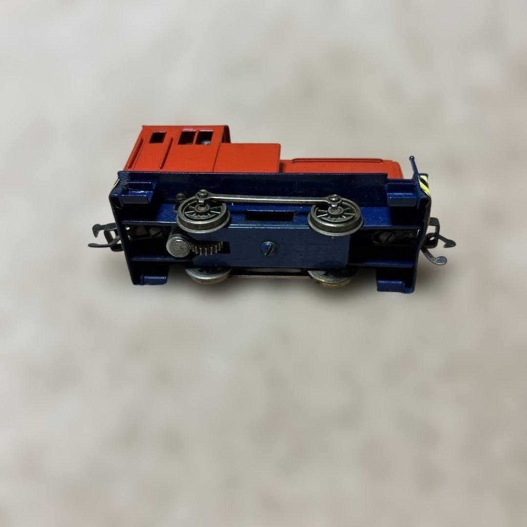 HOゲージ 赤い機関車 2軸