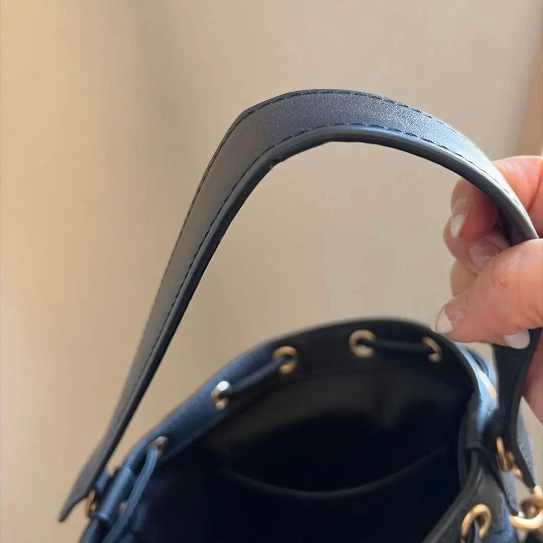 Tory Burch トリーバーチ バッグ ハンドバッグ