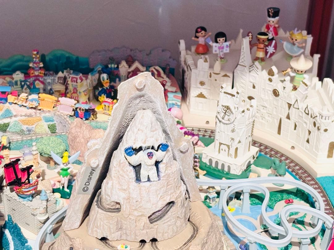 【送料込み】デアゴスティーニ　マイディズニーランド　ジオラマと台座のセット