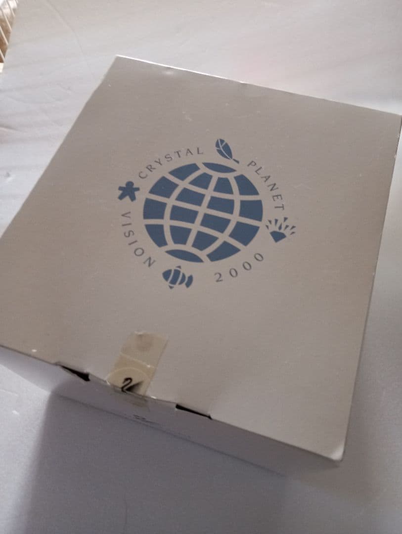 スワロフスキー❤ミレニアム❤地球と鳩❤クリスタルプラネット❤スワロ