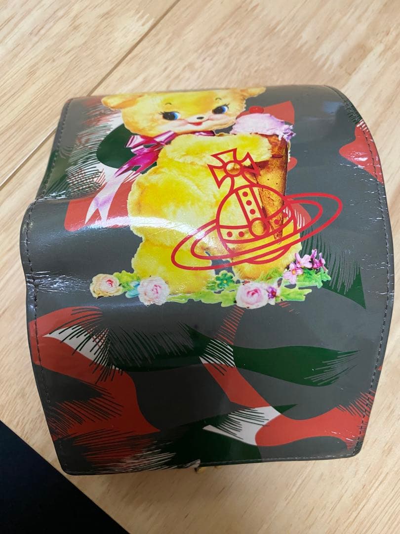 ヴィヴィアンウエストウッド　クリーピーベア　二つ折り財布　ウォレット　熊