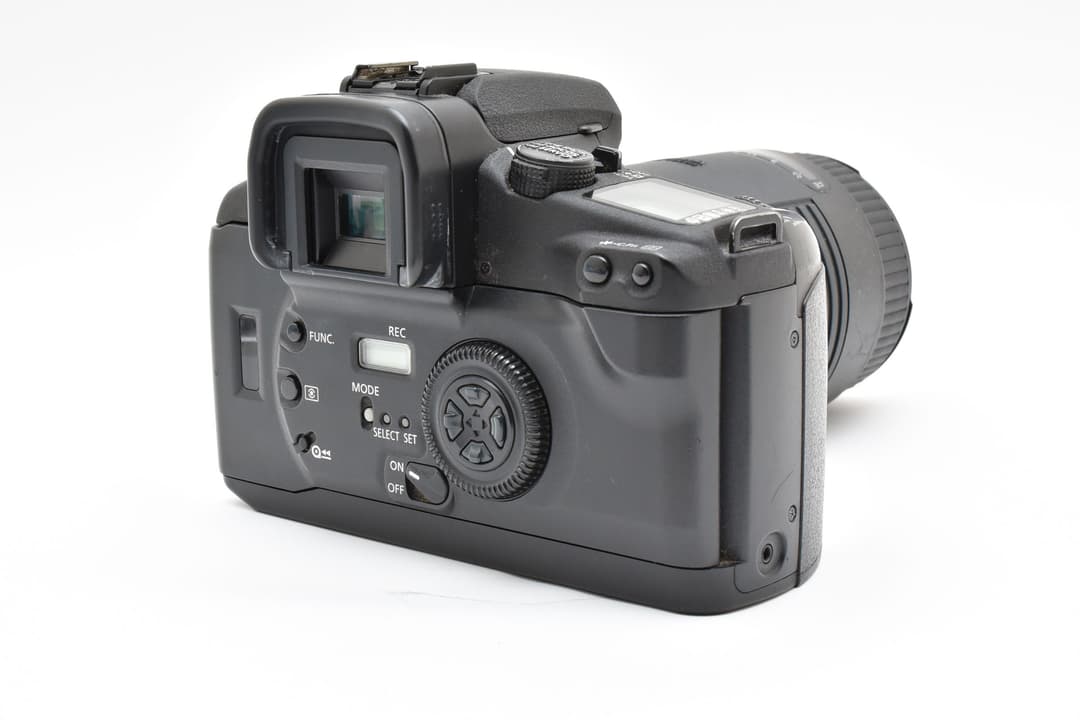 R*2様 CANON EOS 7s ズームレンズセット