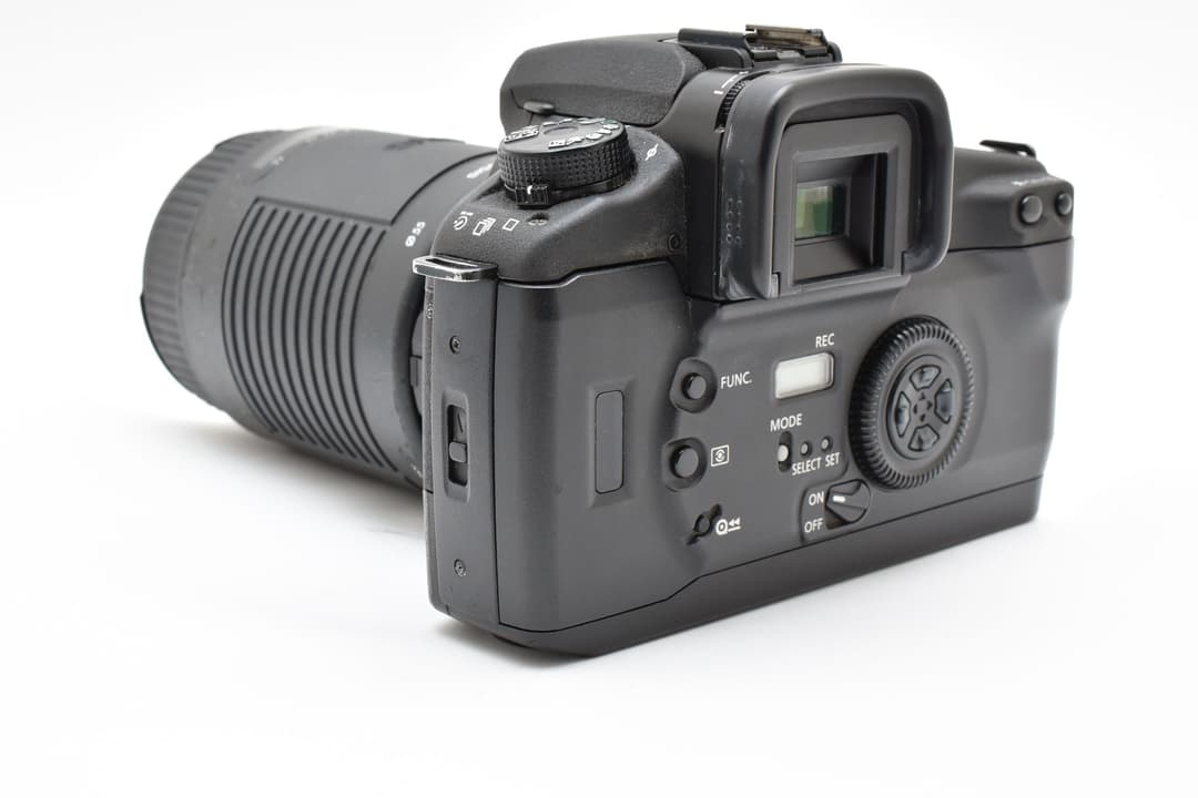 R*2様 CANON EOS 7s ズームレンズセット