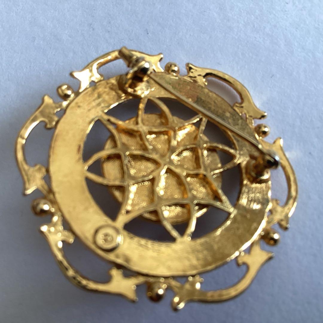 田崎真珠のマベパールブローチ