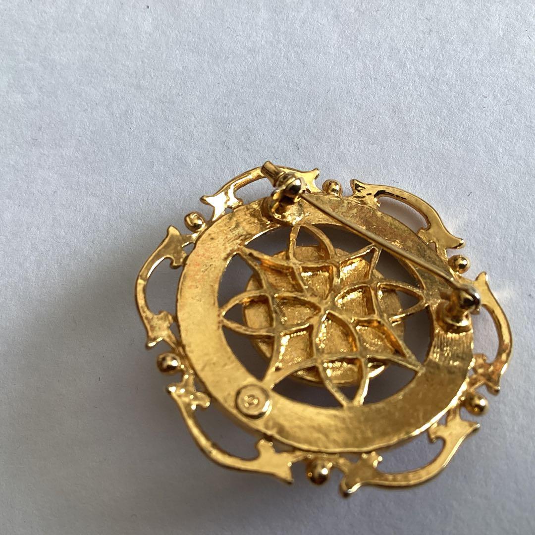 田崎真珠のマベパールブローチ