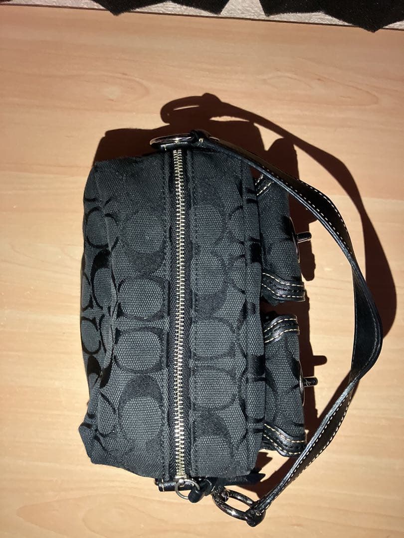 COACH コーチ シグネチャー ターンロック アクセサリーポーチ