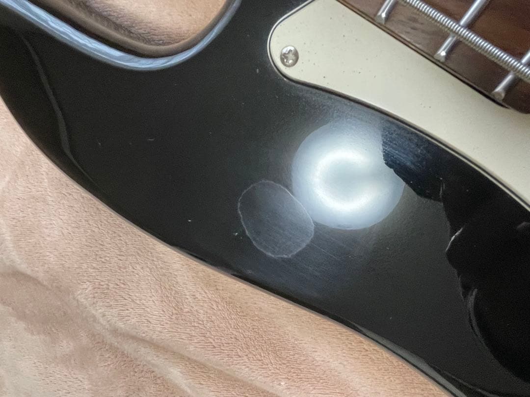 エレクトリックベース　プレシジョンタイプ　 新品弦に交換済み