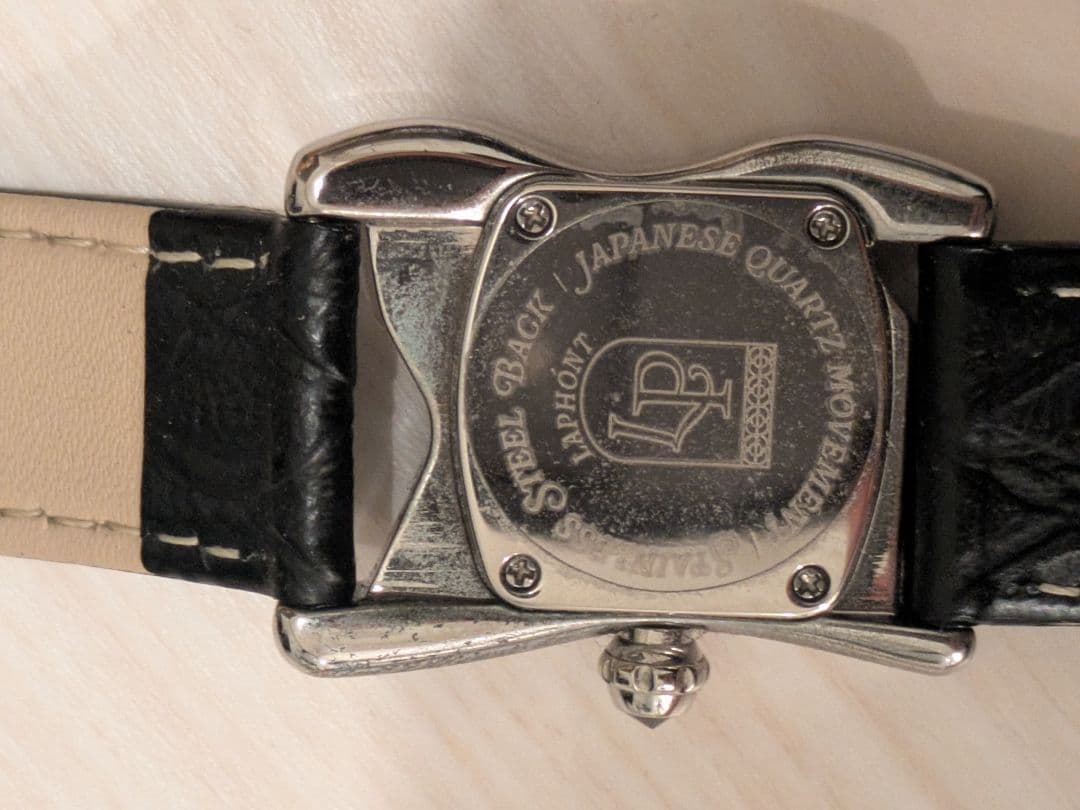 Laphont SQUARE MELTING WATCH スモール