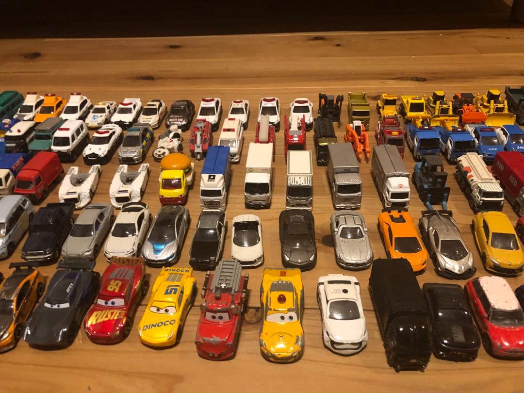 トミカ・ミニカー　約120台まとめ売り