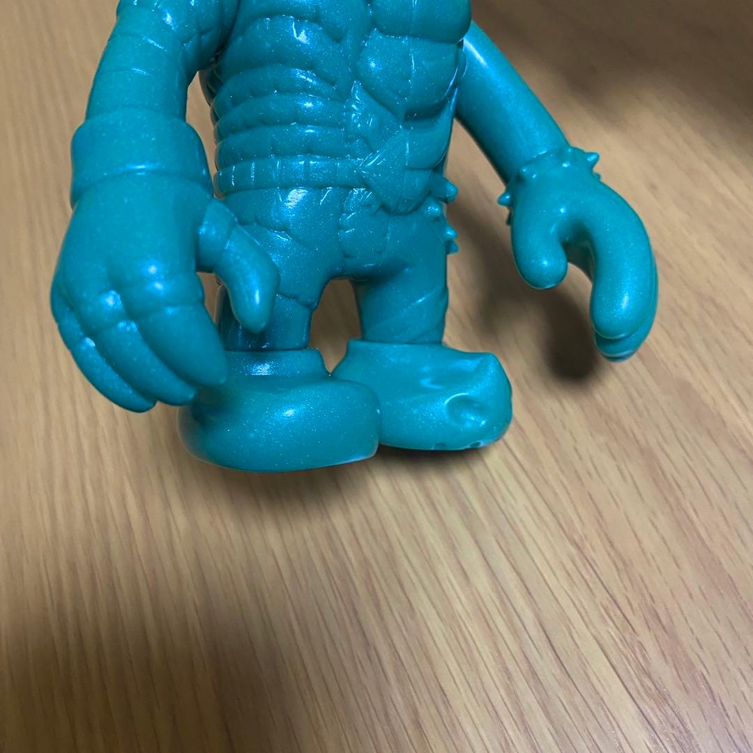 リアルへッド マッドバーバリアンズ 緑ラメ成型 未塗装 ソフビ 5416