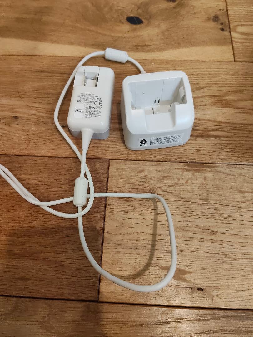 docomo 折りたたみ式携帯電話 ダークブルー