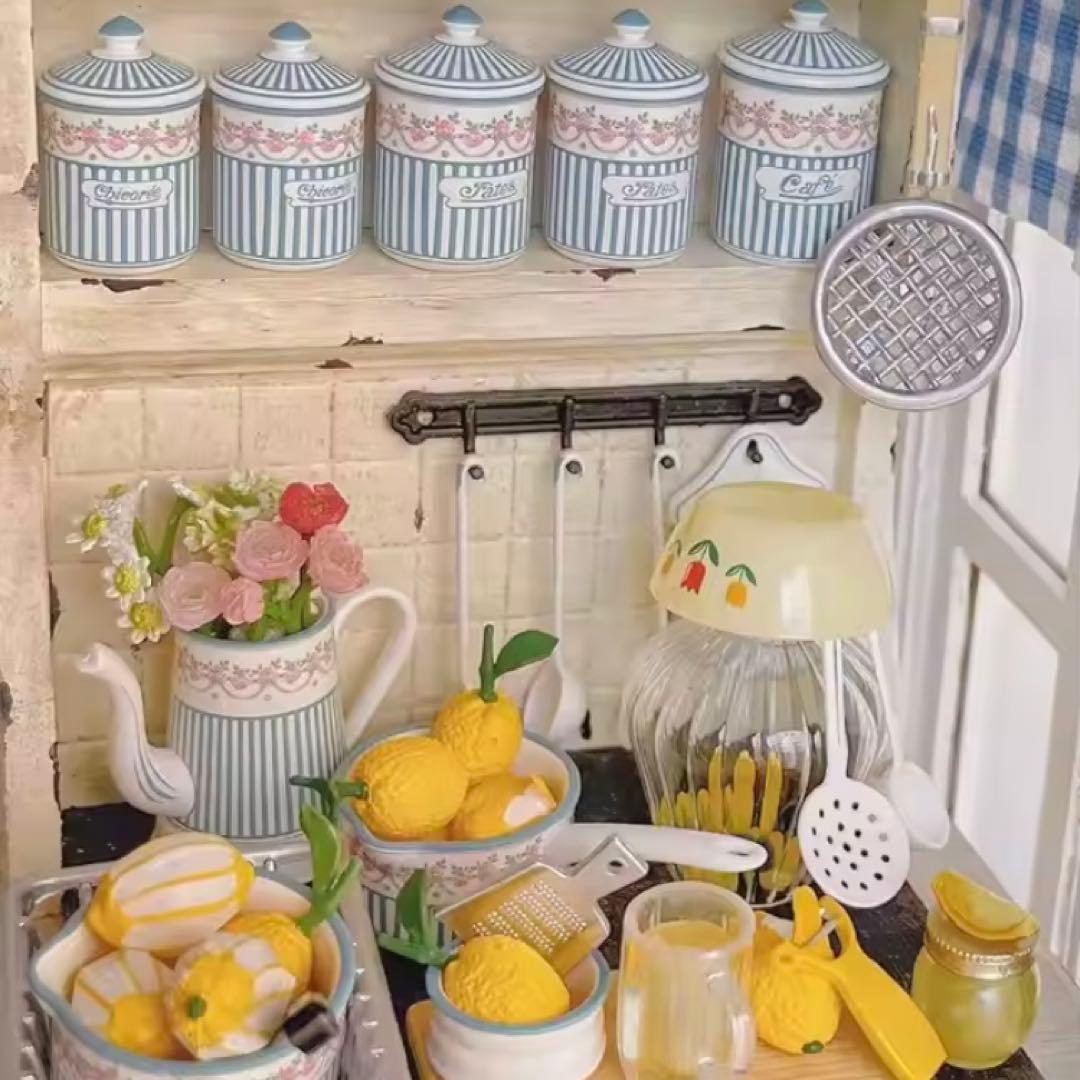 ミニチュア　キッチン雑貨　ブルーストライプ　西洋雑貨　ドールハウス 1/6