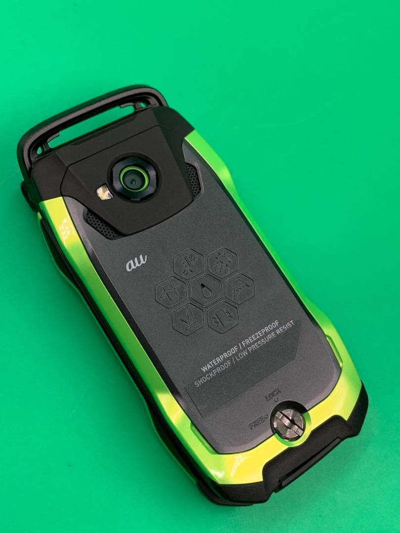 ★新品同様 G'zOne TYPE-XX SIMフリー KDDI KYY31