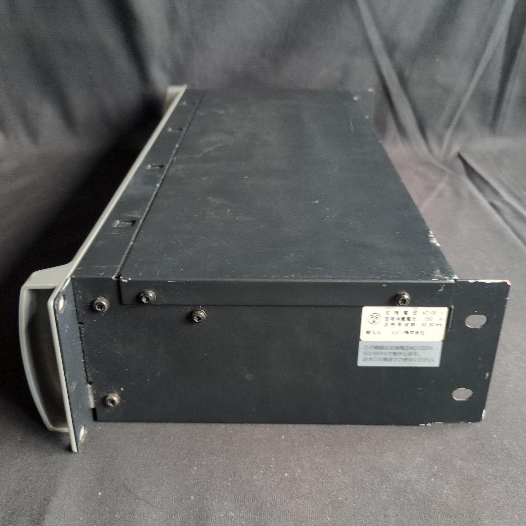 アンプ AMCRON XLS1500