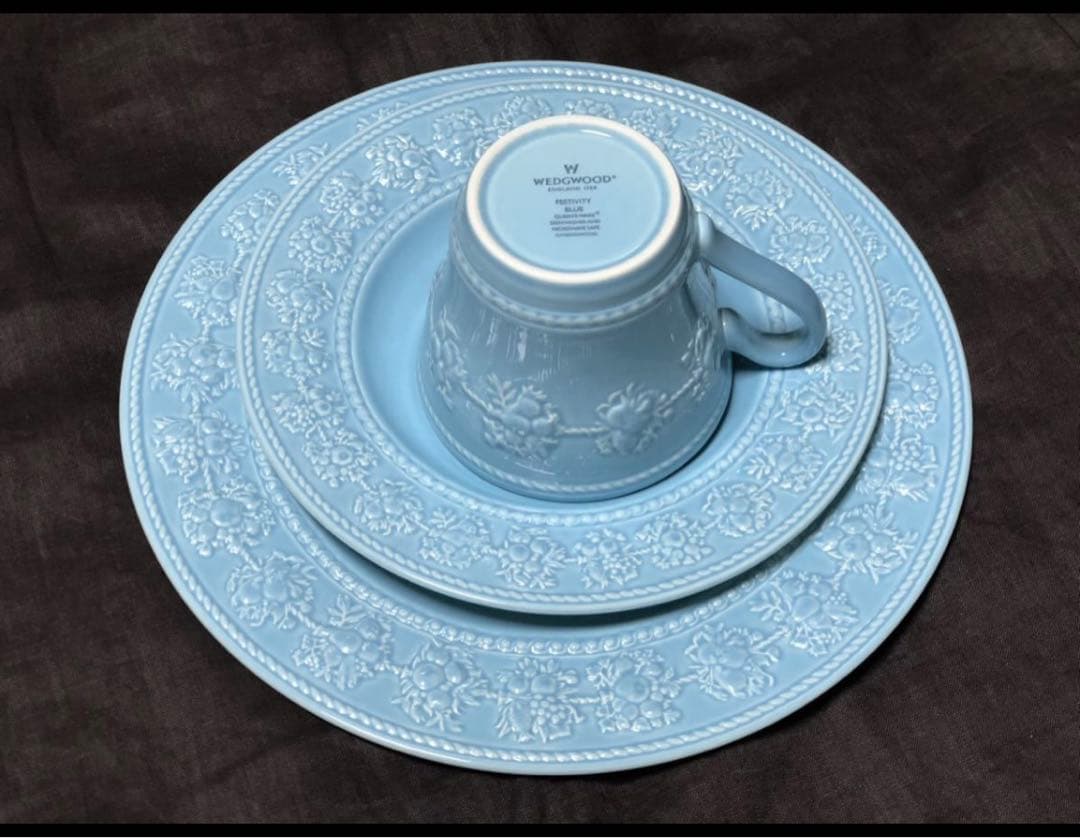  フェスティビティモーニングセットブルーとホワイトのペア