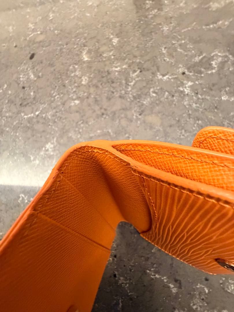 S*r様 ルイヴィトン　エピ　ラドロー　コンパクトウォレット　LV