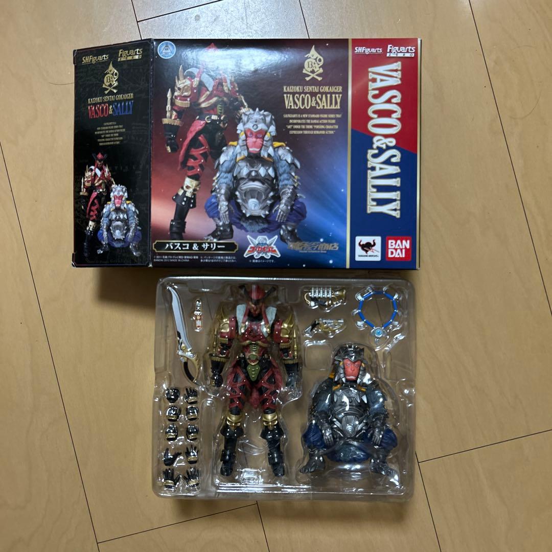 【即購入ok!!】S.H.Figuartsバスコ&サリー海賊戦隊ゴーカイジャー