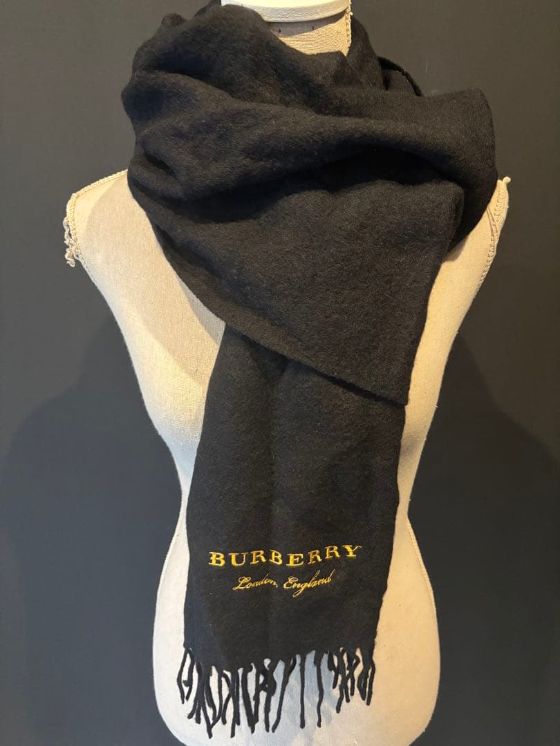 暖かいロングBURBERRY ブラックマフラー ウール