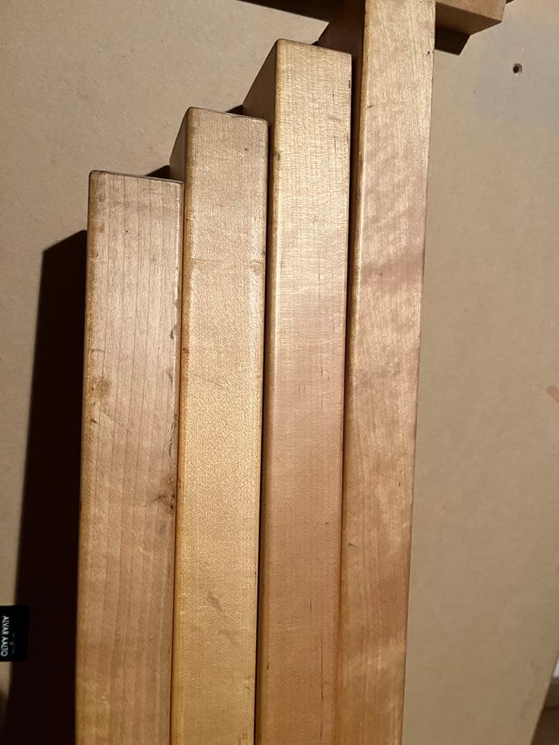 アルヴァ・アアルト　テーブル