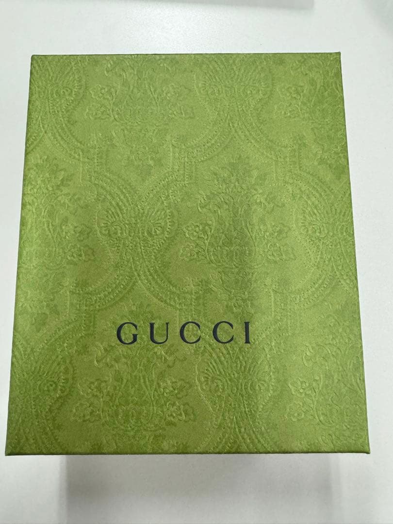 Gucci財布