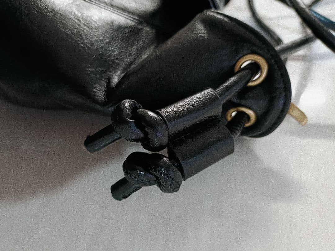 【ぷぅぷ】ブラックショルダーバッグ